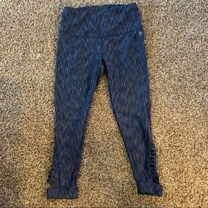 High waisted women’s leggings - size small